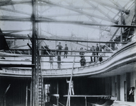 XXIII-72-1,-2 Schouwburg Tivoli aan de Coolsingel. Interieur tijdens de bouw. Van boven naar beneden afgebeeld: - 1- 2