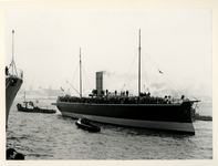 1977-1929 Het vroegere oorlogsschip de Hare Majesteit Buffel in oorspronkelijke staat teruggebracht voor de Parkkade op ...