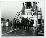 1990-81 De elektrische bedrading van de sleepkabelinstallatie aan boord van een havensleepboot.