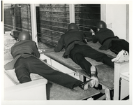 XXXIV-17-05b Rotterdamse politie in 1966.