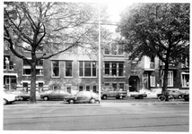 1976-8554 Gezicht op de noordzijde van de Mathenesserlaan, ter hoogte van het huisnummer 339.