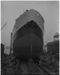 2013-1 Tanker Arca (18.000 ton) glijdt van de scheepsbouwhelling bij de Rotterdamsche Droogdok Maatschappij.