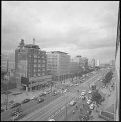 21563-3-9 De westzijde van de Coolsingel. Foto vanuit Beursgebouw/Coolsingelzijde richting Hotel Atlanta.