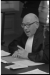 23076-4-28 President in de Arrondissementsrechtbank mr. J.G.L. Reuder tijdens het kort geding over de sloop van de ...
