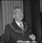 23992-1-6 Portret van burgemeester W. Thomassen.