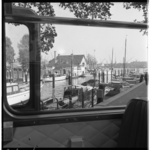 3264-2 Passage van de Veerhaven, gezien vanuit een RET-bus tijdens een zgn. 'Wederopbouwrit'. (Rijtoer voor ...