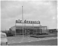 336 Het gebouw van Air Despatch op de Luchthaven Rotterdam.