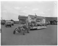 3477-2 De presentatie van DAF-praalwagen voor het 31e Bloemencorso.