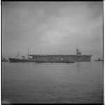 3572-3 Sleepboot 'Elbe' met de Petrof-bay bij de Bouwdewijn-sluizen in de Schelde.