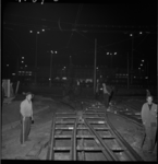 4167 Verleggen van tramrails op het Kruisplein.