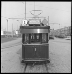 7182-3 Historische tram 1 van de RETM, opgesteld bij tramremise Kleiweg.