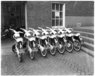 7604 Nieuwe snelbrommers (lichte motorfietsen) voor de wijkagenten.