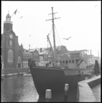 8603 Mijnenveger Jacobus Willem van Brederode in de Aelbrechtskolk, krijgt nieuwe bestemming als schip voor de ...