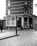 1976-2604 Gezicht op de hoek van de Almondestraat ( links ) en Teilingerstraat ( rechts )