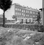 1976-2632 Gezicht op de Van Oldenbarneveltstraat.
