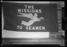 THO-1207 Vlag van het zeemanshuis The Missions te Seamen aan de Vondelingenweg 526.