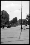 1980-5140 De omgeving van het Beursplein na het bombardement van 14 mei 1940, gezien in zuidwestelijke richting. Langs ...
