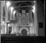 117-02 Het Meere-orgel van orgelbouwer Abraham Meere uit 1830 in de Hillegondakerk aan de Kerkstraat.