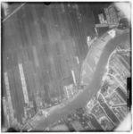 FD-4299-179 Verticale luchtfoto van de Middenmolenspolder met de Oude Plaat, de Hollandsche IJssel en het slot Capelle ...
