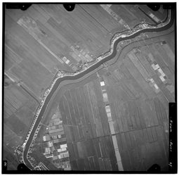 FD-4299-27 Verticale luchtfoto van de Boterdorpsche Polder en de Prins Alexanderpolder met de Rotte. Oriëntatie: ...