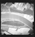 FD-4299-343 Verticale luchtfoto van Oud-Beijerland en Poortugaal met de Berenplaat, de Oude Maas, de Albrandswaardsche ...