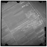 FD-4299-51 Verticale luchtfoto van de Schieveensche Polder de polder Zestienhoven (Overschie) en de Zuidpolder (Berkel ...