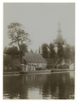 1976-1238 De Nederlands Hervormde Kerk te Overschie vanaf de Kethelsekade uit het noordoosten.