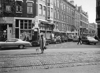 1969-2690 Gezicht in de West-Kruiskade met op de achtergrond de Adrianastraat.