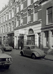 1969-2694 Gezicht op de Adrianastraat nummers 136-140.