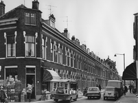 1970-1055 Aegidiusstraat, oostzijde tussen Siondwarsstraat en Lusthofstraat, uit het westen.