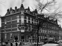 1970-1082 Avenue Concordia tussen Voorschoterstraat en Oudedijk gezien.