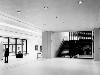 1972-1071-TM-1073 Interieurs van het nieuwe gedeelte van het Museum Boymans van Beuningen aan de ...