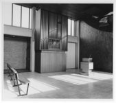 1972-2316 Het orgel in de aula van de Algemene Begraafplaats Rotterdam Zuid.