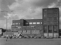 1972-364 Trefcentrum Rotterdam in de voormalige fabriek van Jamin aan de Warande. .
