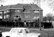 1973-657 Huizen nummers 79a en 79b aan de Heemraadssingel, hoek van de Beukelsdijk.