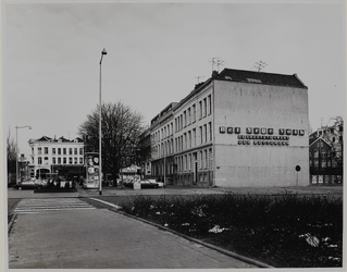 1973-78 Galerie Fenna de Vries aan het Eendrachtsplein 18.