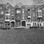 1973-807 Huizen nummers 304, 306, 308 en 310 aan de oostzijde van de Heemraadssingel.
