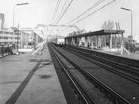 1974-1172 Verbouwing van Station Blaak in verband met de aanleg van de metro (lijn Centrum-Oost).Bouw van nieuwe ...