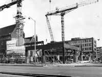 1976-158 Bouw van het kantoorgebouw van assurantiemaatschappij Nieuw Rotterdam aan de Blaak.