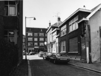 1977-1296 De Slachtstraat en op de achtergrond de Vlietkade.