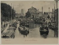 IV-70-9 De Rotterdamse Schie, met in de achtergrond (links) de Delftsevaart met daarvoor de Schiebrug, daarachter de ...