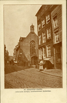 XVIII-190 De Meent, rechts de Sint-Sebastiaanskapel (Schotse kerkje) aan de Lombardstraat.