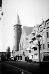 XVIII-221-02-1-EN-2 Gereformeerde kerk (Tidemanskerk) aan de Tidemanstraat 12.Afgebeeld van boven naar beneden:-1-2