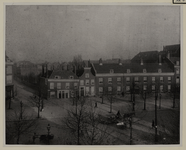 XX-85-05-01 Het woon- en zorgcentrum 't Hofje van Gerrit de Koker (voor 1784 linnenblekerij De Gekroonde Hen ) aan de ...