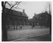 XXII-136 Openbare bewaarschool in de C.P. Tielestraat.