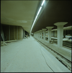 74965 Zicht op de bouw van het metrostation Churchillplein.