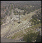 79634 Panorama van de aanleg van de metro op het Marconiplein. Links de Mathenesserweg en rechtsmidden de Schiedamseweg.