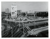 1973-1286 Overzicht van een gedeelte van het Hofplein, met richting het noorden de Schiekade en rechts het Pompenburg ...