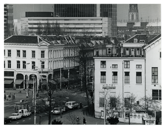 1976-253 Overzicht van de Binnenweg en omgeving, met op de voorgrond links de hoek van de Westersingel-Nieuwe ...