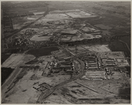 1979-2836 Luchtopname van de nieuwbouw, ten oosten van de wijk Het Lage Land in de Alexanderpolder, omgeving ...